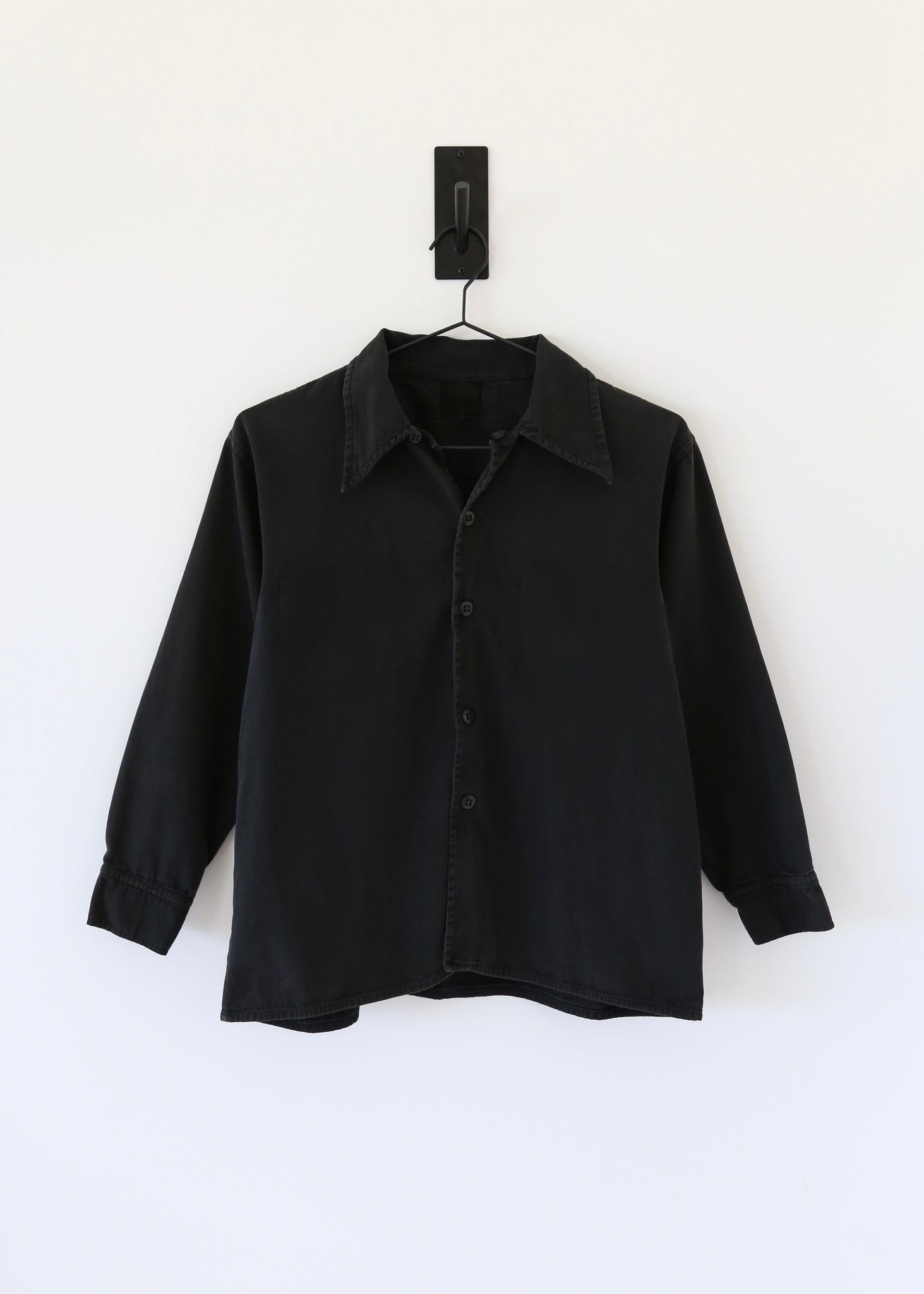 50’s Overdyed Black Loop Collar Shirt