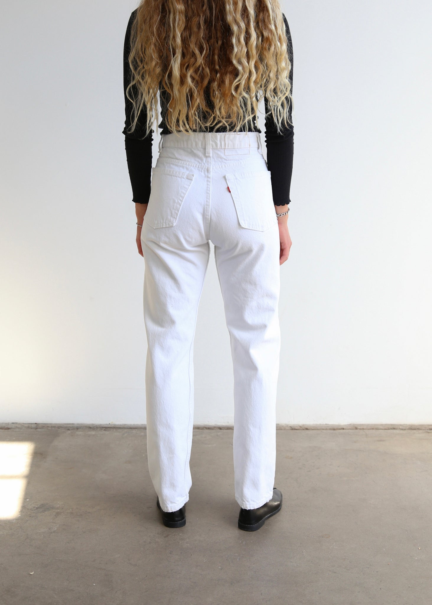 90’s White 505 Levi’s (29”)