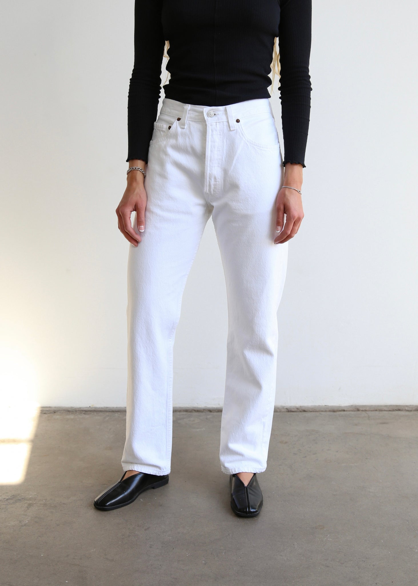 90’s White 501 Levi’s (30”)